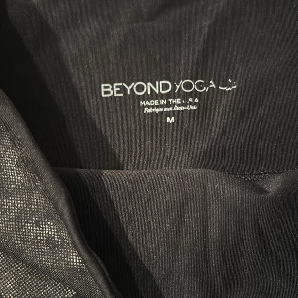 Beyond Yoga Leggings - Picture 4 of 6